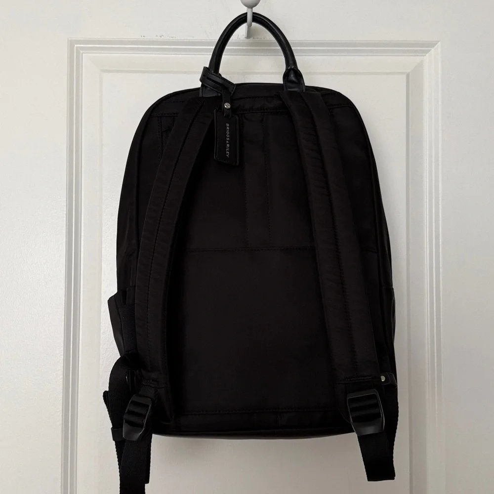 Briggs & Riley Rhapsody Essential Backpack - Picture 3 of 11